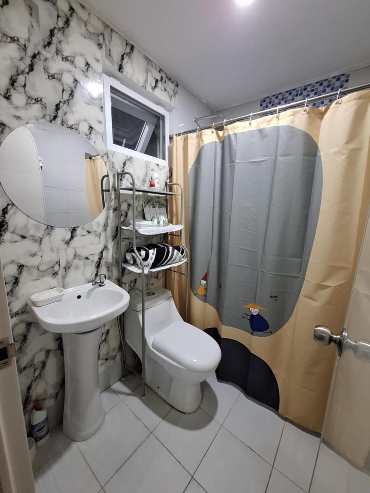 Xevera Mabalacat Heart Staycation Exterior photo